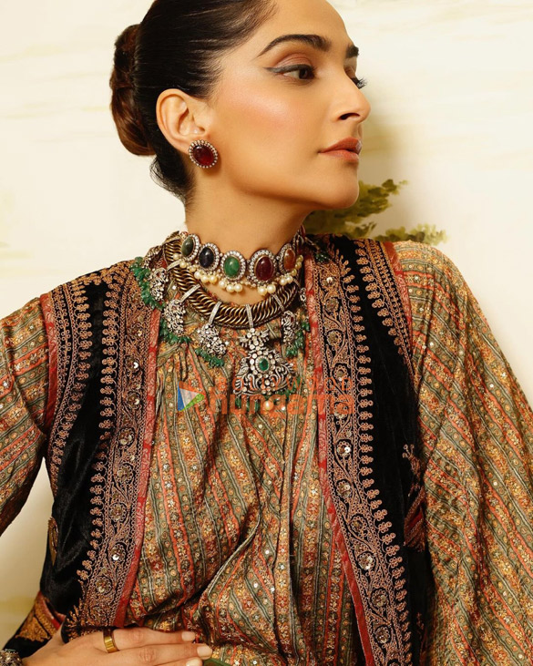 sonam kapoor ahuja 1 82