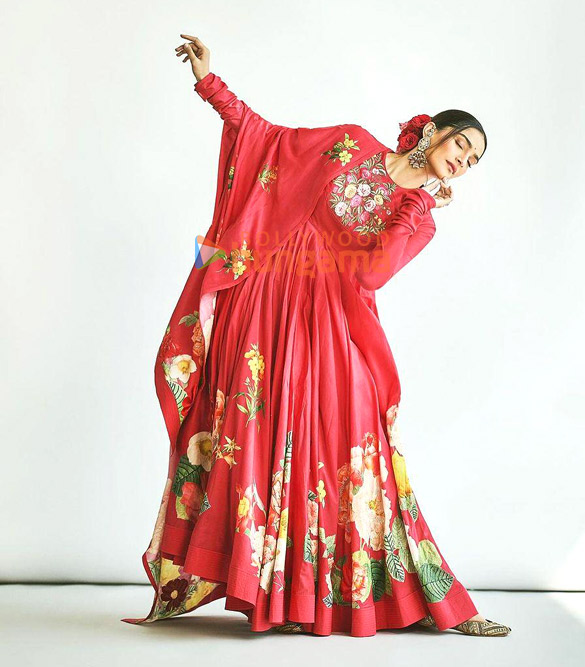 sonam kapoor ahuja 6 15
