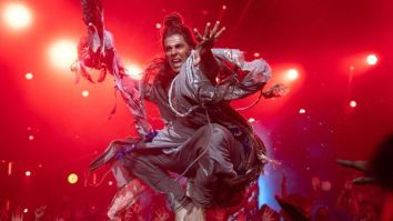 Akshay Kumar turns singer for Lord Shiva anthem ‘Shambhu’; song to release on February 5