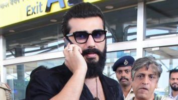 Arjun Kapoor gets papped at the airport for the much awaited wedding of the season #AbDonoBhagnaNi