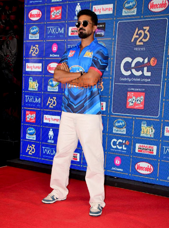 bobby deol saqib saleem and others attend the press conference of ccl team mumbai heroes 6