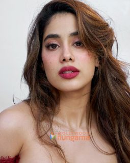 Celeb Photos Of Janhvi Kapoor