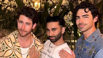 Orry parties with Nick Jonas and Jonas brothers in Mumbai, rocks “You Only Love Orry” t-shirt