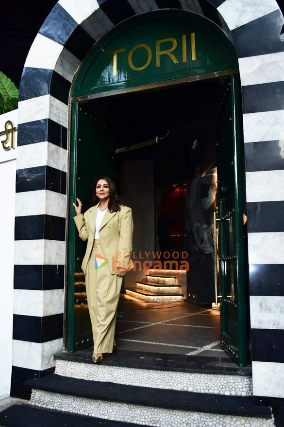 photos gauri khan snapped at the unveiling of her restaurant torii 3