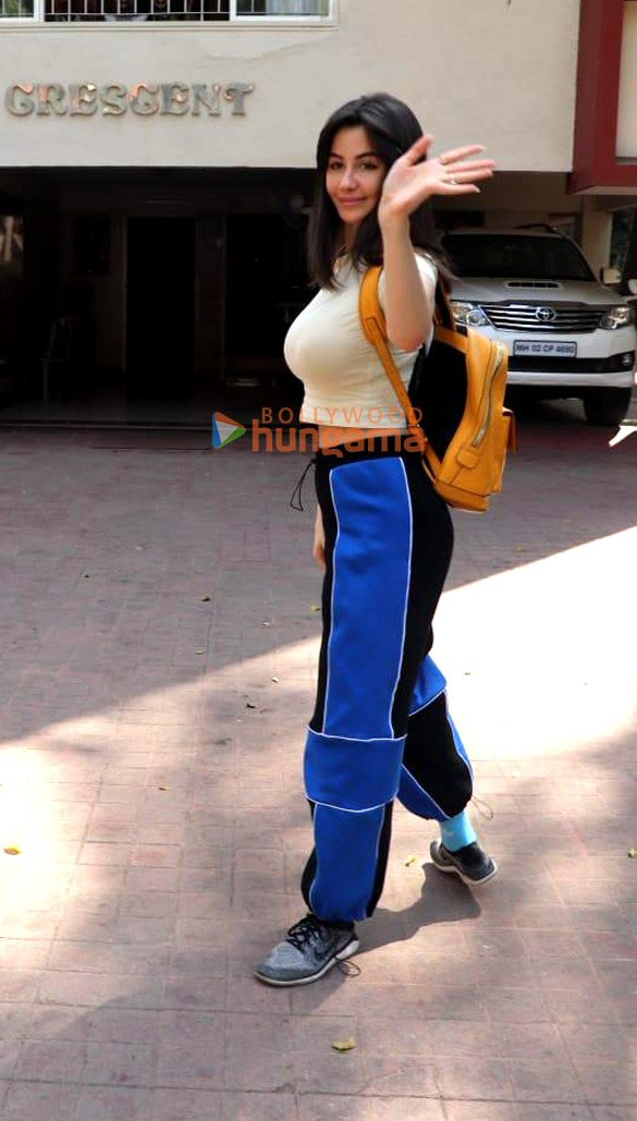 photos giorgia andriani spotted in bandra 3 12