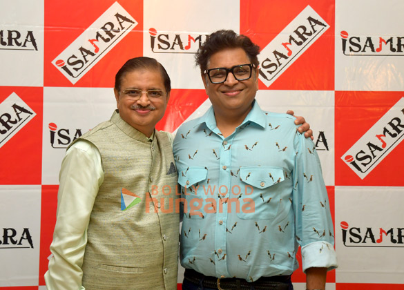 photos javed akhtar udit narayan shaan others pay tribute to lata mangeshkar at isamra sangeetmay baithak 8