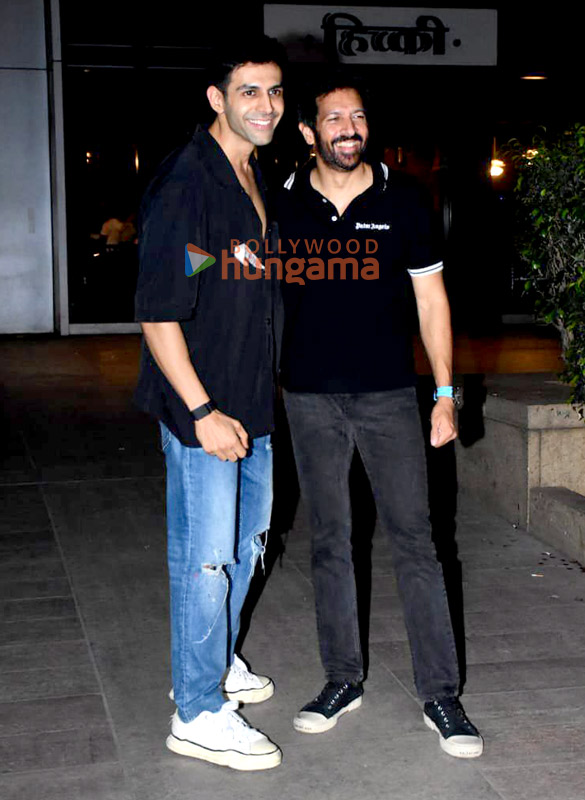 photos kartik aaryan and kabir khan snapped at bkc 4