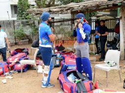 Photos: Riteish Deshmukh, Sharad Kelkar and other celebs snapped practising at Vile Parle Gymkhana