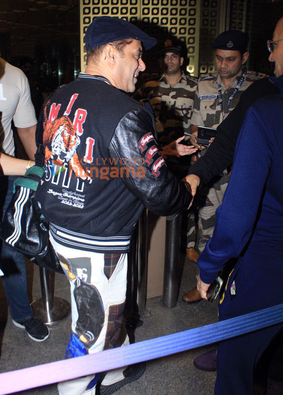 Photos: Salman Khan and Baba Siddique snapped at the airport | Parties & Events