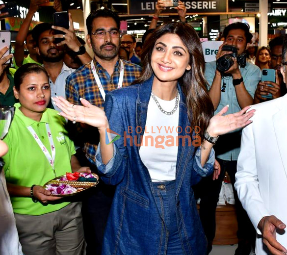 photos shilpa shetty snapped at a store launch 3
