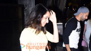Photos: Varun Dhawan and Shraddha Kapoor snapped in Bandra