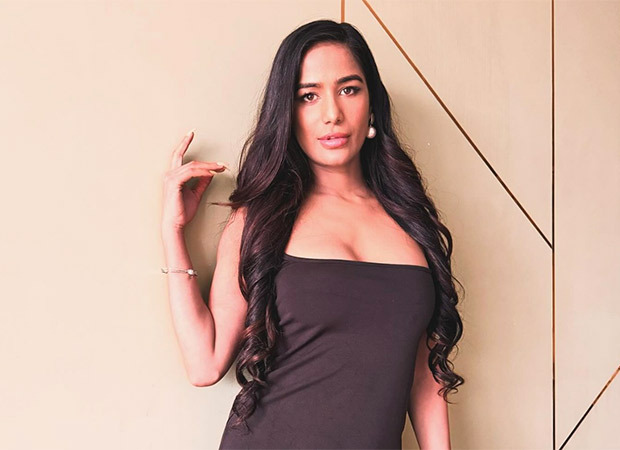 Poonam Pandey passes away after battle with cervical cancer; actress' team issues official statement