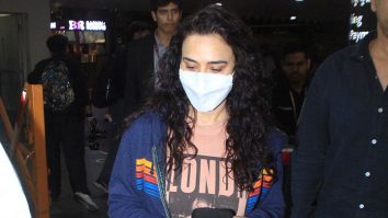 Preity Zinta gets clicked by paps at the airport in a comfy casual outfit