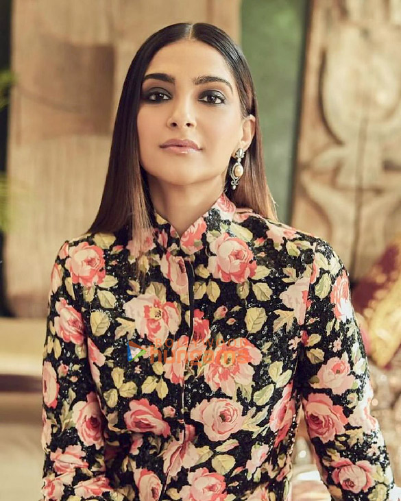 sonam kapoor ahuja 1 89
