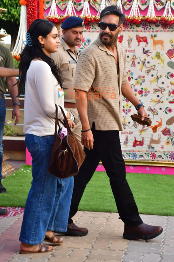 aamir khan akshay kumar kareena kapoor khan madhuri dixit and others arrive at jamnagar for anant ambanis pre wedding festivities 6