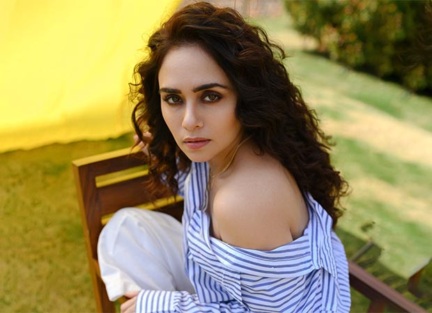 Amruta Khanvilkar recalls the challenges of shooting in South Africa for Hansal Mehta and Jai Mehta’s Lootere : Bollywood News