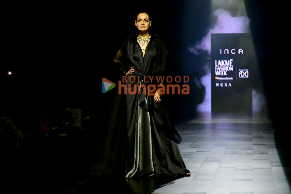 dia mirza turns showstopper for lakme fashion week 2024 09 4