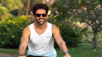 We absolutely love Kartik Aaryan’s eco-friendly mode of transport