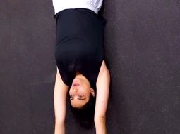 Inspiration at peak! Karishma Tanna shows off her flexibility