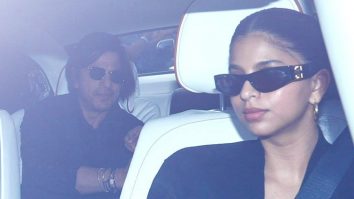 King Khan along with family spotted at the airport