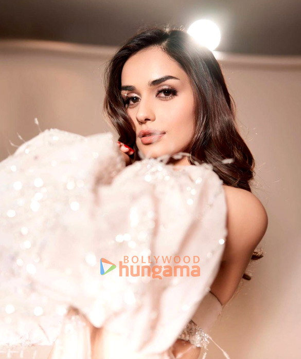 manushi chhillar 3 126