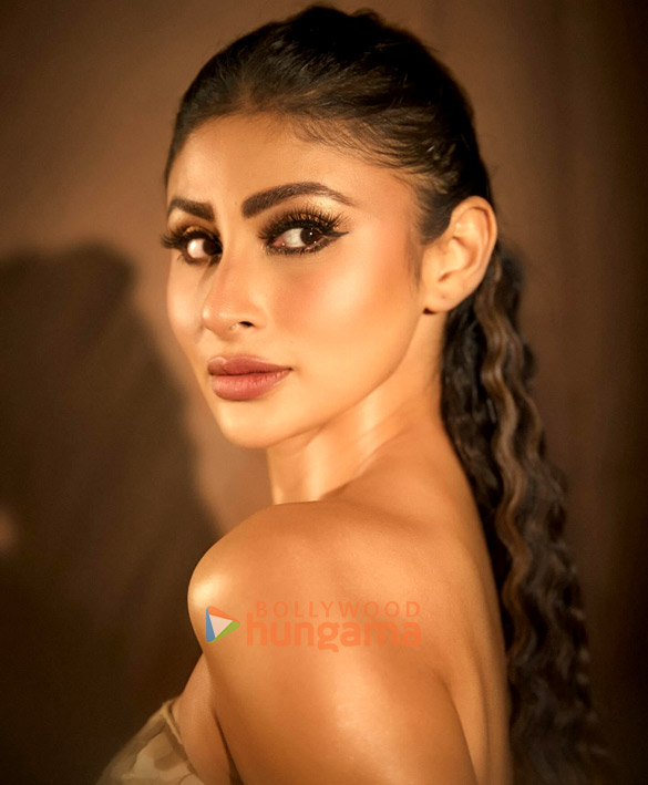 mouni roy 2 266
