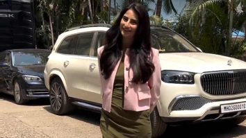 Palak Tiwari strikes a pose for paps in her olive green outfit