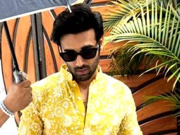 Paps congratulate Pulkit Samrat as he gets clicked in a yellow kurta