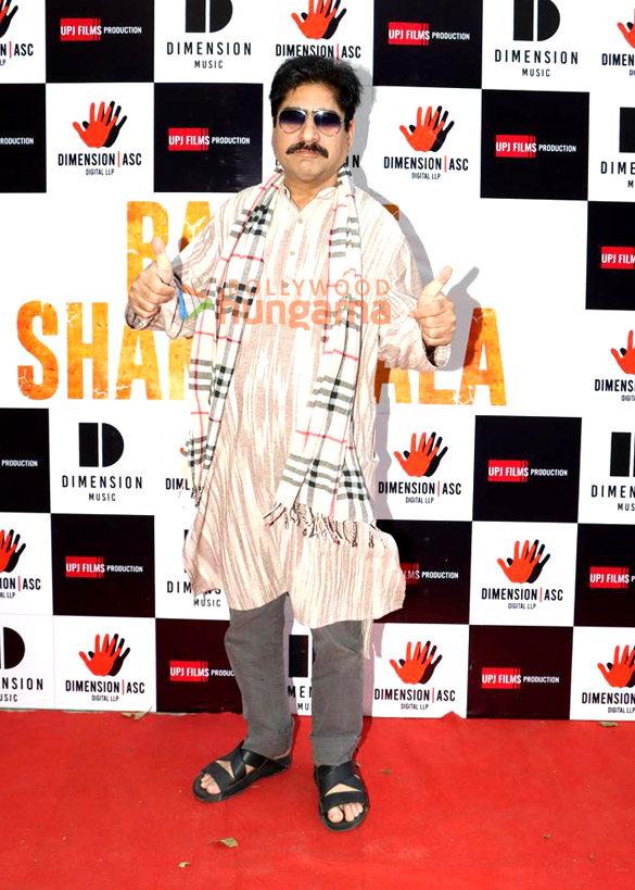 photos abhimanyu singh and shakuntala mahto snapped at the trailer launch of hyder kazmis bandit shakuntala 5