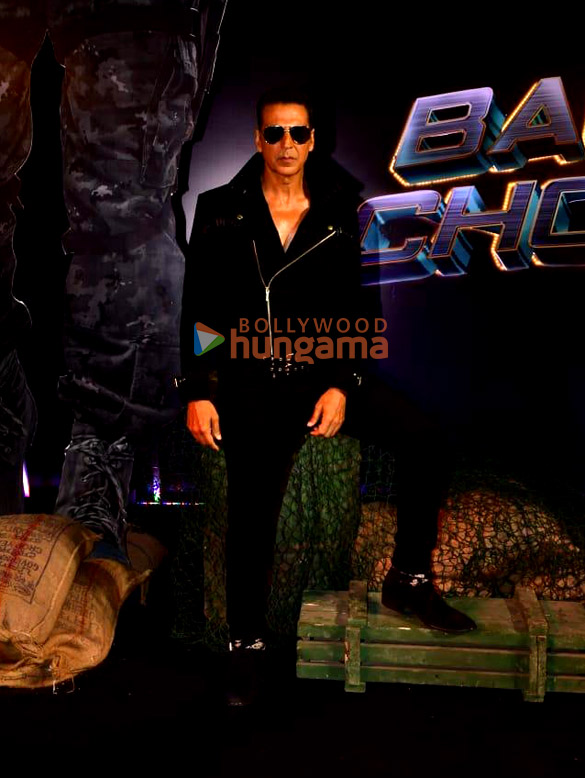 photos akshay kumar tiger shroff alaya f manushi chhillar and others snapped at the trailer launch of bade miyan chote miyan 4