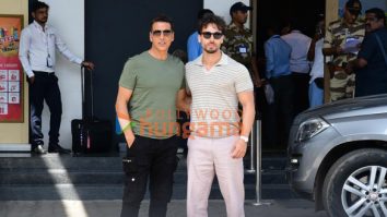 Photos: Akshay Kumar and Tiger Shroff snapped at Kalina airport