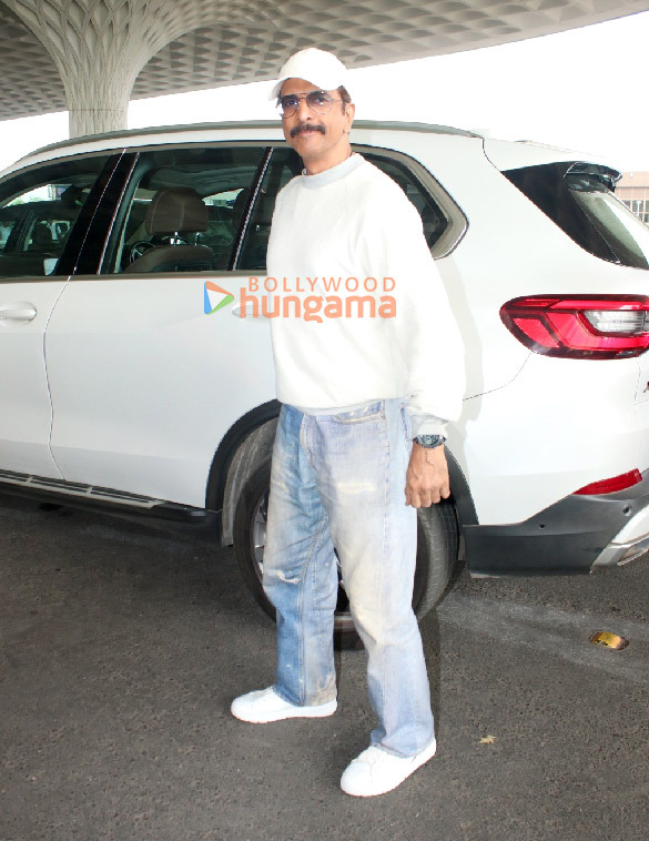 photos alizeh agnihotri sagarika ghatge zaheer khan and others snapped at the airport 1