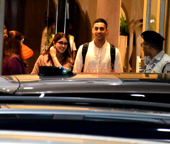 photos amitabh bachchan abhishek bachchan aishwarya rai bachchan and others snapped at kalina airport 4