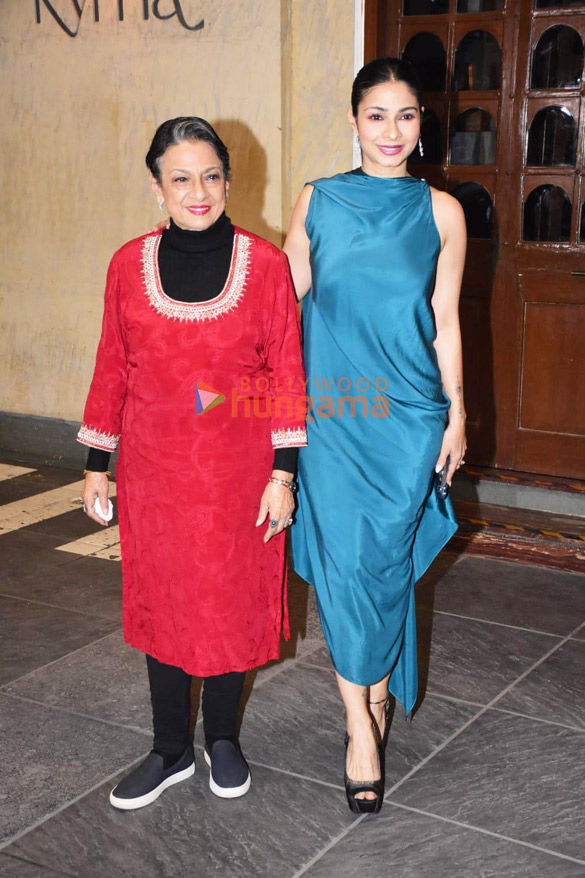 photos celebs attend tanishaa mukerjis birthday bash 1