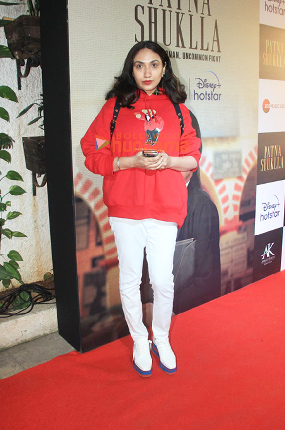photos celebs grace the premiere of patna shukla 2