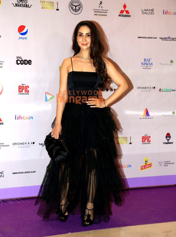 photos disha patani sidharth malhotra sara ali khan and others snapped at fef india fashion awards 16
