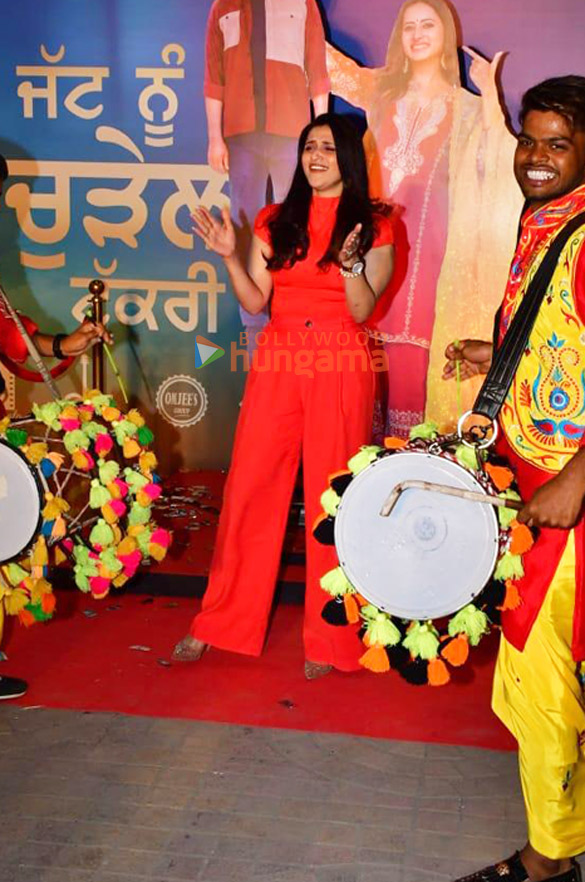 photos grand premiere of power couple sargun mehta and ravi dubeys upcoming jatt nuu chudail takri held in mumbai 4432 1