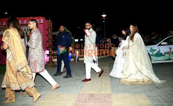 photos katrina kaif vicky kaushal ranbir kapoor alia bhatt and others snapped leaving from jamnagar airport 22