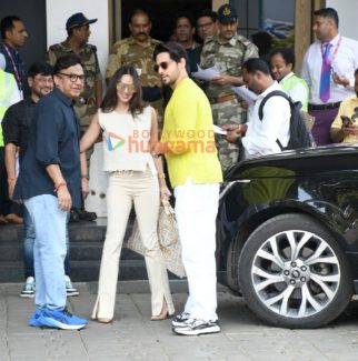 Photos: Kiara Advani, Sidharth Malhotra, Ananya Panday and others snapped at Kalina airport as they leave for Anant Ambani – Radhika Merchant’s wedding