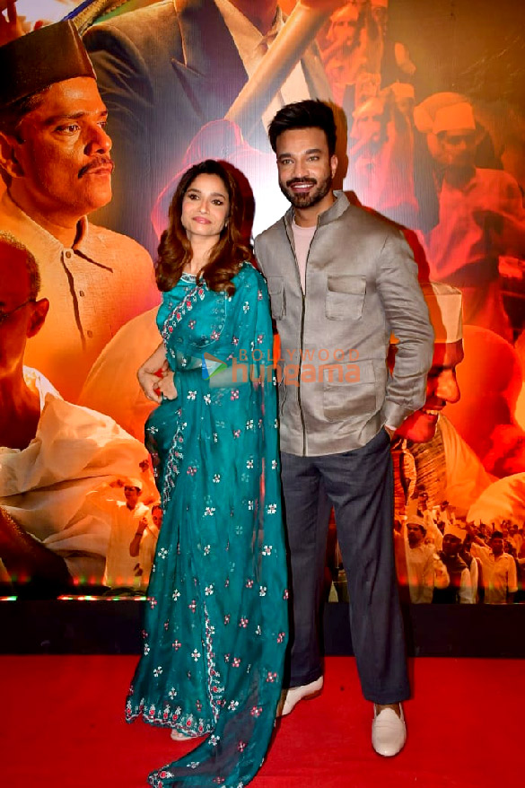 photos randeep hooda ankita lokhande and others at swatantrya veer savarkar screening 6