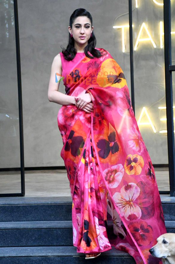 photos sara ali khan snapped promoting ae watan mere watan 5