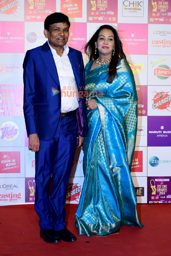 photos shah rukh khan bobby deol sanjana sanghi and others snapped at zee cine awards 2024 16