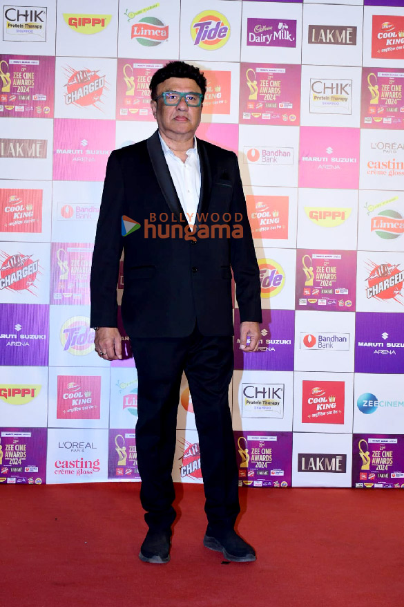 photos shah rukh khan bobby deol sanjana sanghi and others snapped at zee cine awards 2024 21