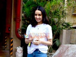 Photos: Shraddha Kapoor snapped in Juhu