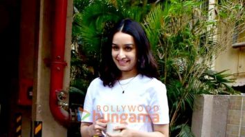 Photos: Shraddha Kapoor snapped in Juhu