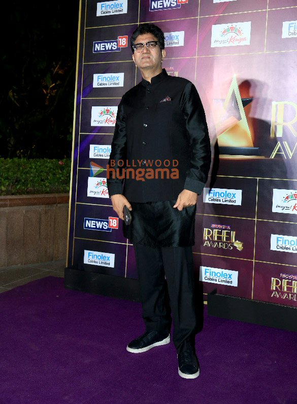 photos sonakshi sinha shraddha kapoor and others snapped at reel awards 2024 in mumbai 36