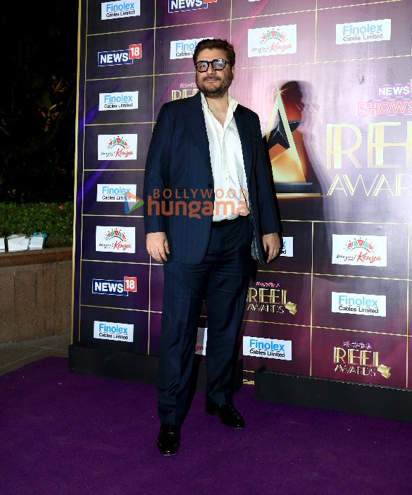 photos sonakshi sinha shraddha kapoor and others snapped at reel awards 2024 in mumbai 43