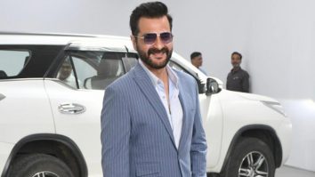 Sanjay Kapoor wishes ‘Murder Mubarak’ to paps at trailer launch