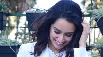 Shraddha Kapoor celebrates 37th birthday with paps, vada pav and jalebi!