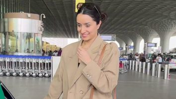 True definition of cuteness! Shraddha Kapoor at the airport